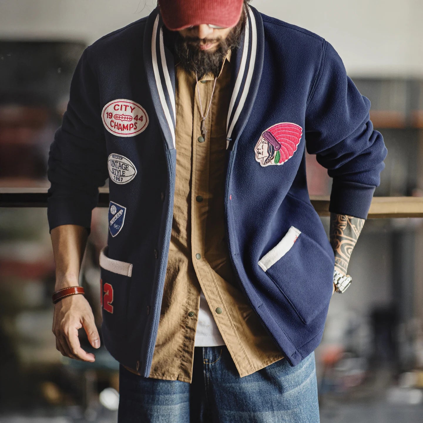 Maden Vintage Men's Fleece Baseball Jacket Color Block Shawl Collar Thermal Short Coat with Embroidered Badge for Fall Winter