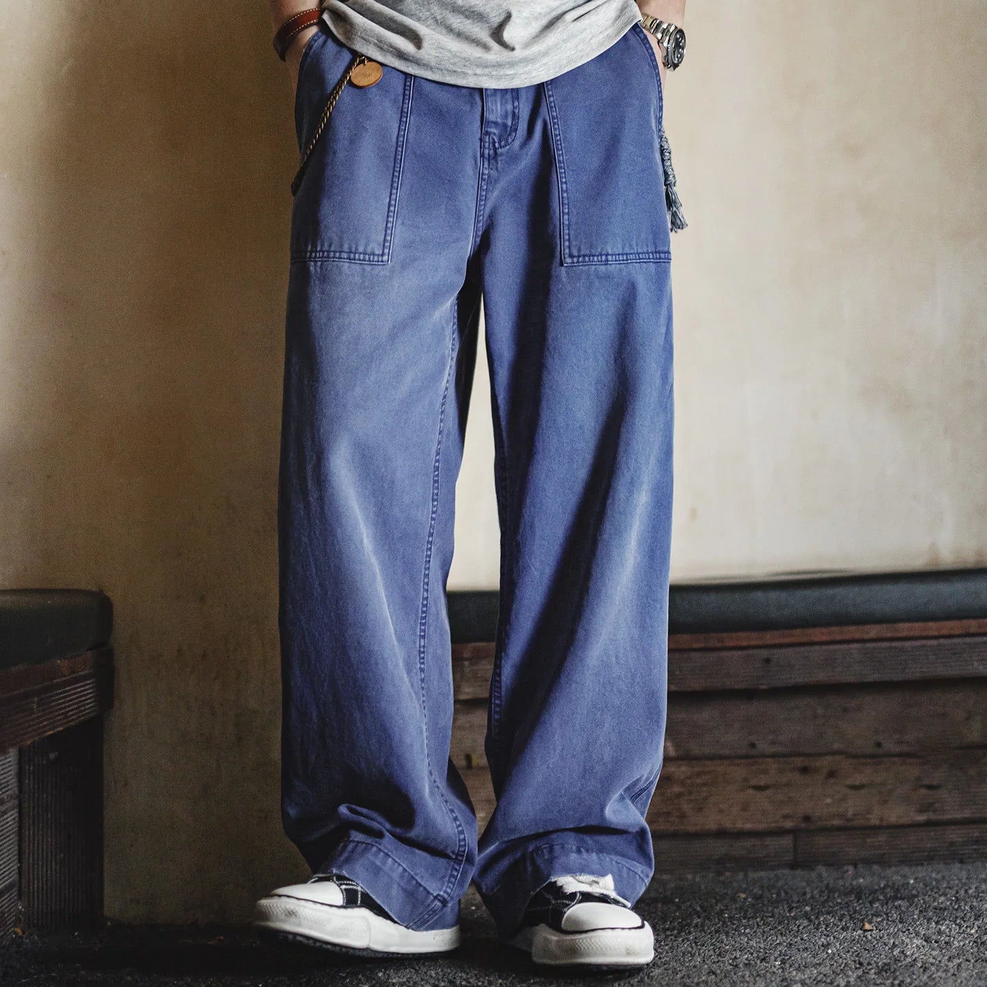 Maden Men‘s Vintage Washed Denim Jeans Blue Cotton Canvas Workwear Zipper Pants Loose Fit Casual Trousers for Spring and Autum