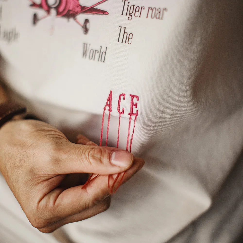 Maden Retro Tiger Print Short Sleeve T-Shirt Men's Summer Loose Apricot Round Neck Tee Embroidered Letter Fringe Casual Tops