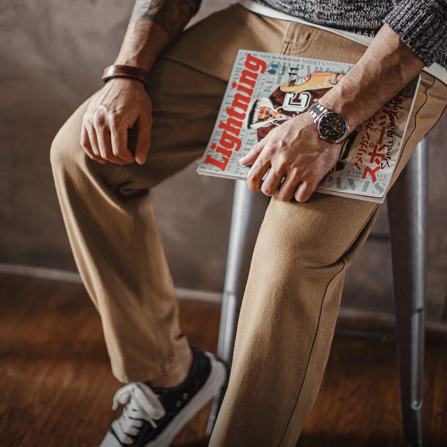 Maden Vintage Men's Washed Brown Jeans Heavyweight Soft Straight-Leg Long Pants Zip Fly Commuting Trousers for Spring Fall