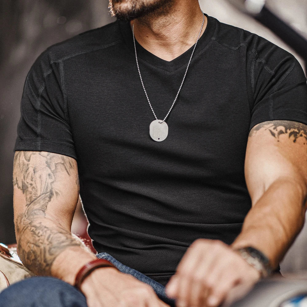 Maden Gray Casual Lyocell Cool-Touch Short Sleeve T-Shirt Men's Summer Quick-Dry V-Neck Fitness Tee Slim Fit Gym Versatile Tops