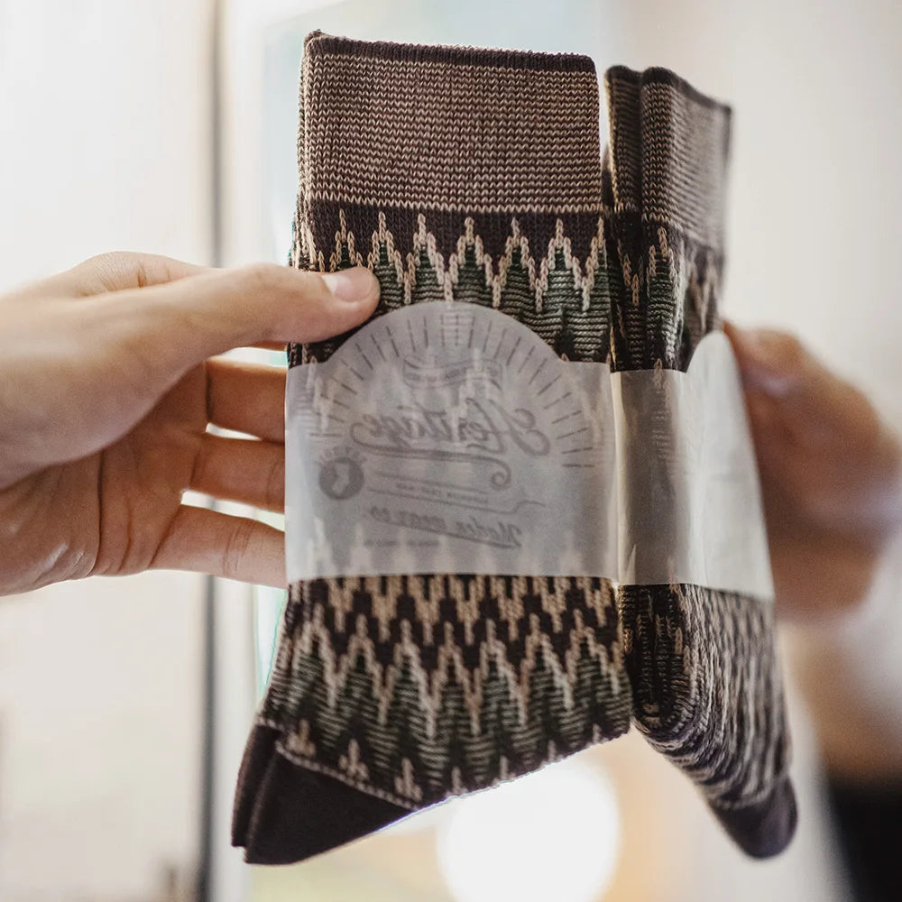 Maden Retro 3 Pairs Knitted Mid-calf Socks Ethnic Style Contrast Color Versatile Long Socks for Men's and Women's Autumn Socks