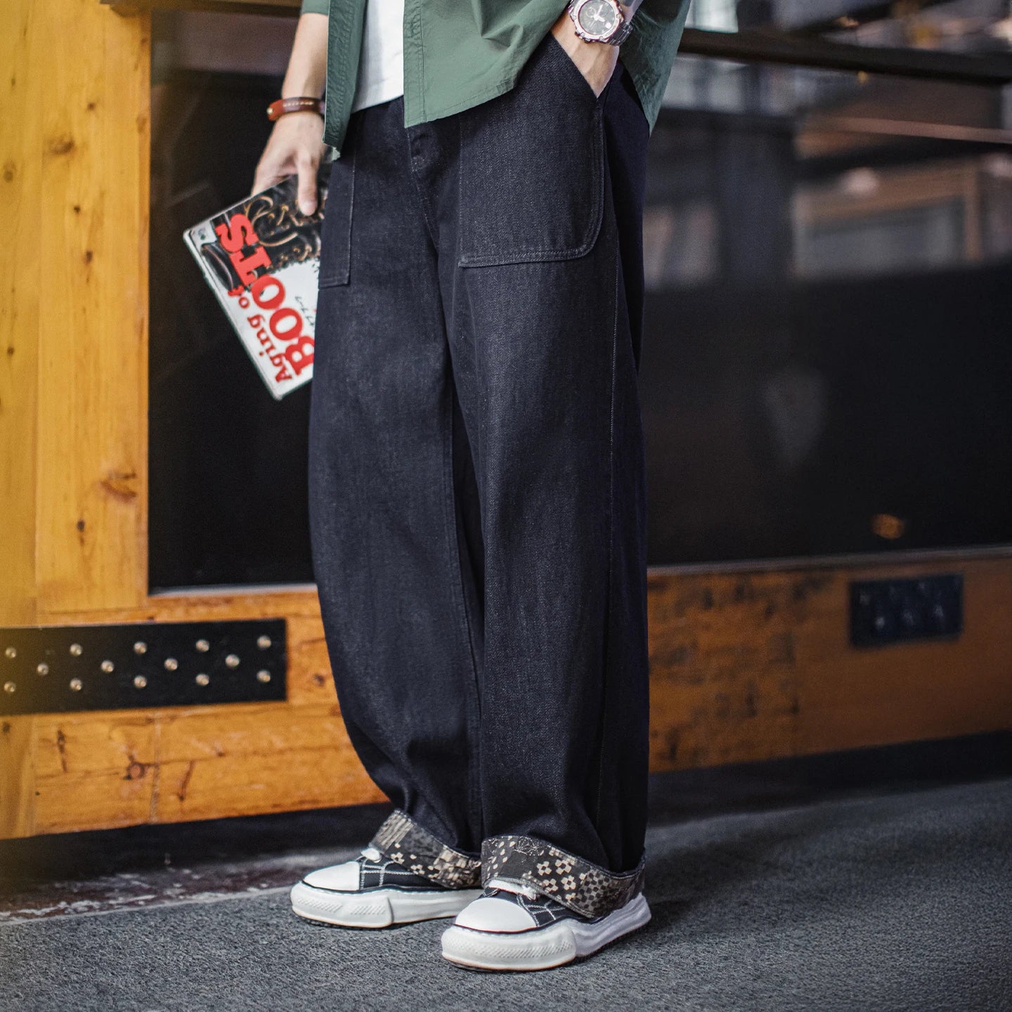 Maden Men‘s Vintage Boro Washed Denim Jeans Patchwork Wide Leg Blue Trousers loose Fit Casual Pants for Spring and Autumn