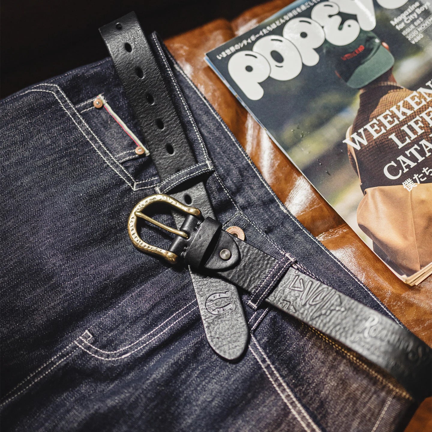 Maden Men's Vintage Genuine Leather Belt Hammered Brass Buckle Single Prong Jeans Belt Casual Durable Waist Strap Male Belt