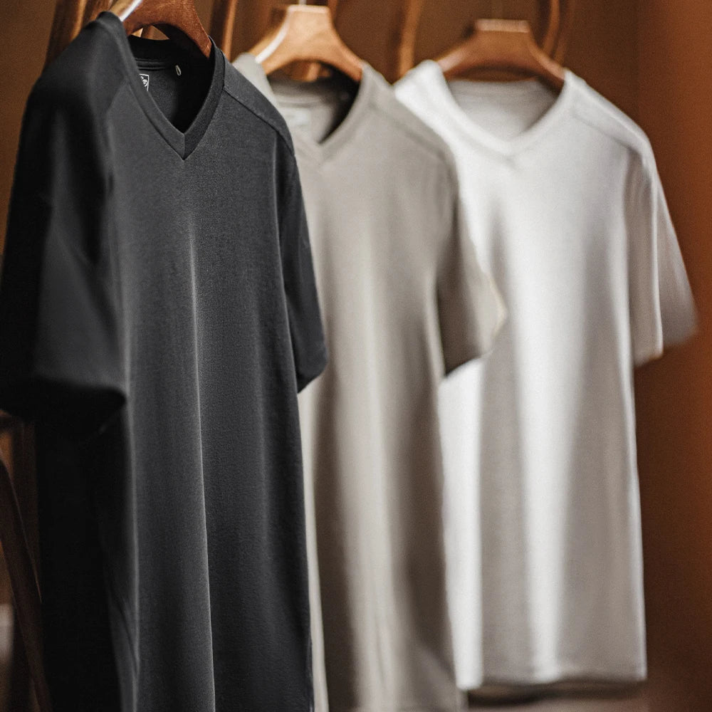 Maden Gray Casual Lyocell Cool-Touch Short Sleeve T-Shirt Men's Summer Quick-Dry V-Neck Fitness Tee Slim Fit Gym Versatile Tops