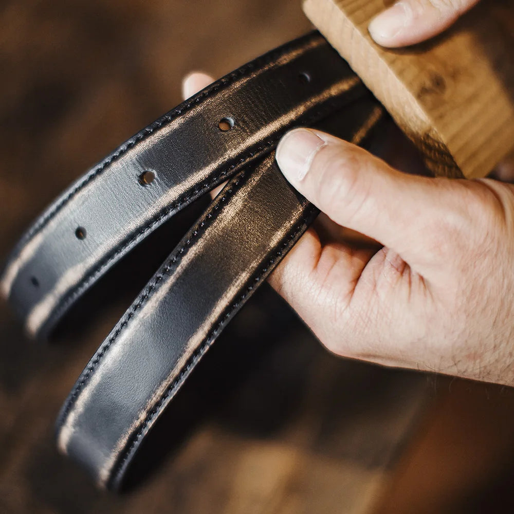 Maden Men's Vintage Black Leather Belt Full-Grain Vegetable-Tanned Cowhide Belt Antique Burnished Finish Single Prong Jeans Belt