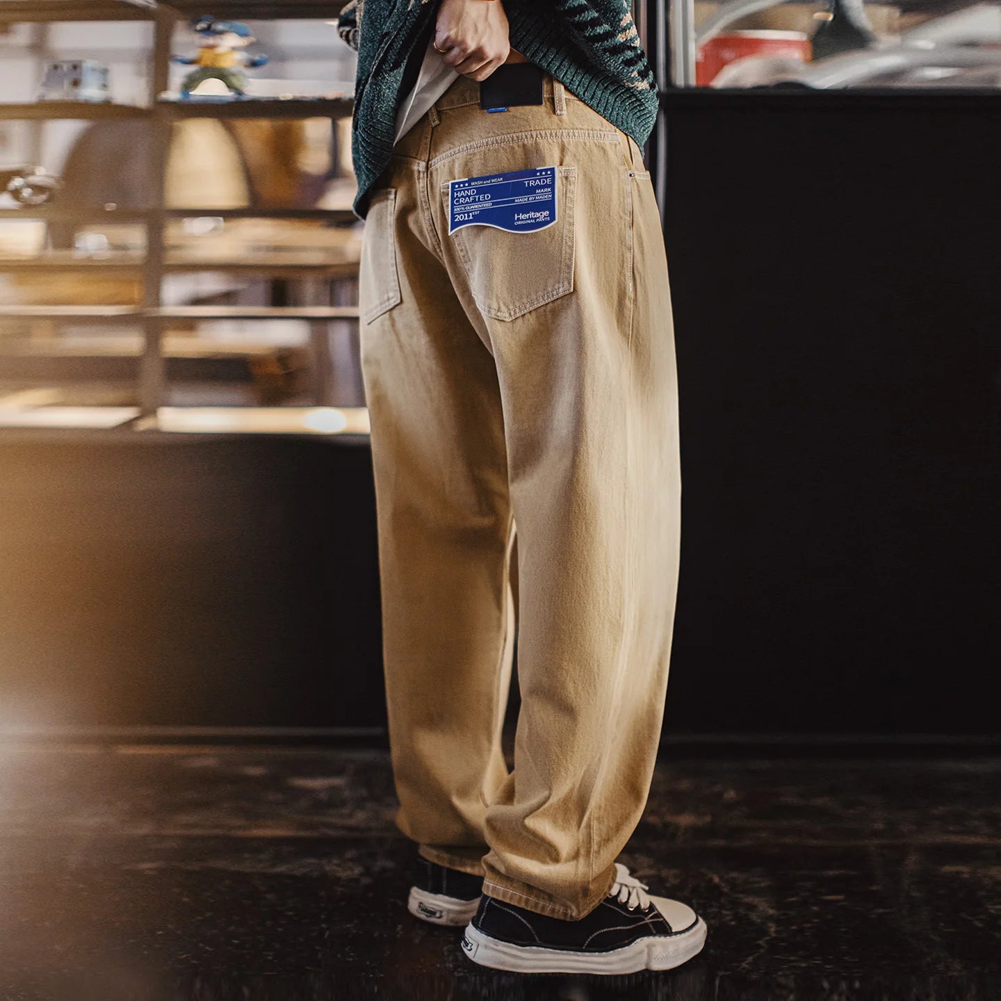 Maden Men‘s Vintage 13.8oz Washed Selvedge Denim Jeans Khaki Chino Tapered Loose Fit Pants Casual Trousers for Spring Autumn